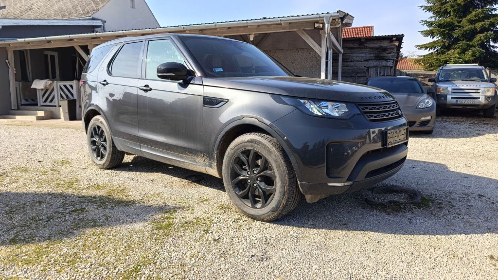 Land Rover Discovery 5 2.0 d 240le 2018/2 270000km 9,9 m&nbsp;ft.