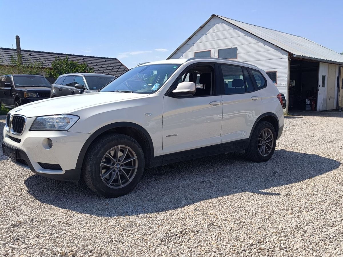 BMW X3 20xdrive 184le 2012/4&nbsp;250000km